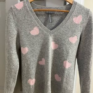 Cashmere hearts sweater